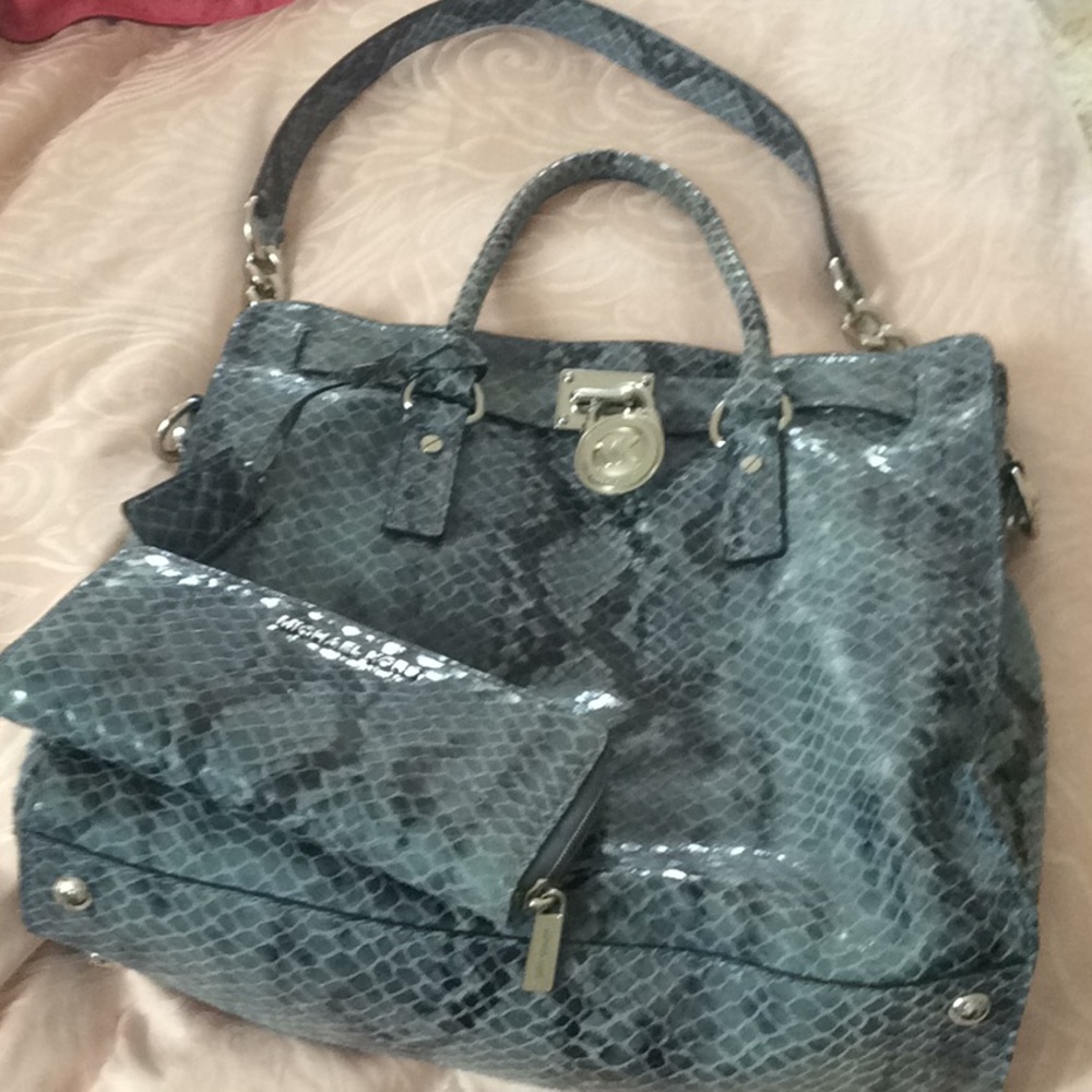 Michael Kors set almost new